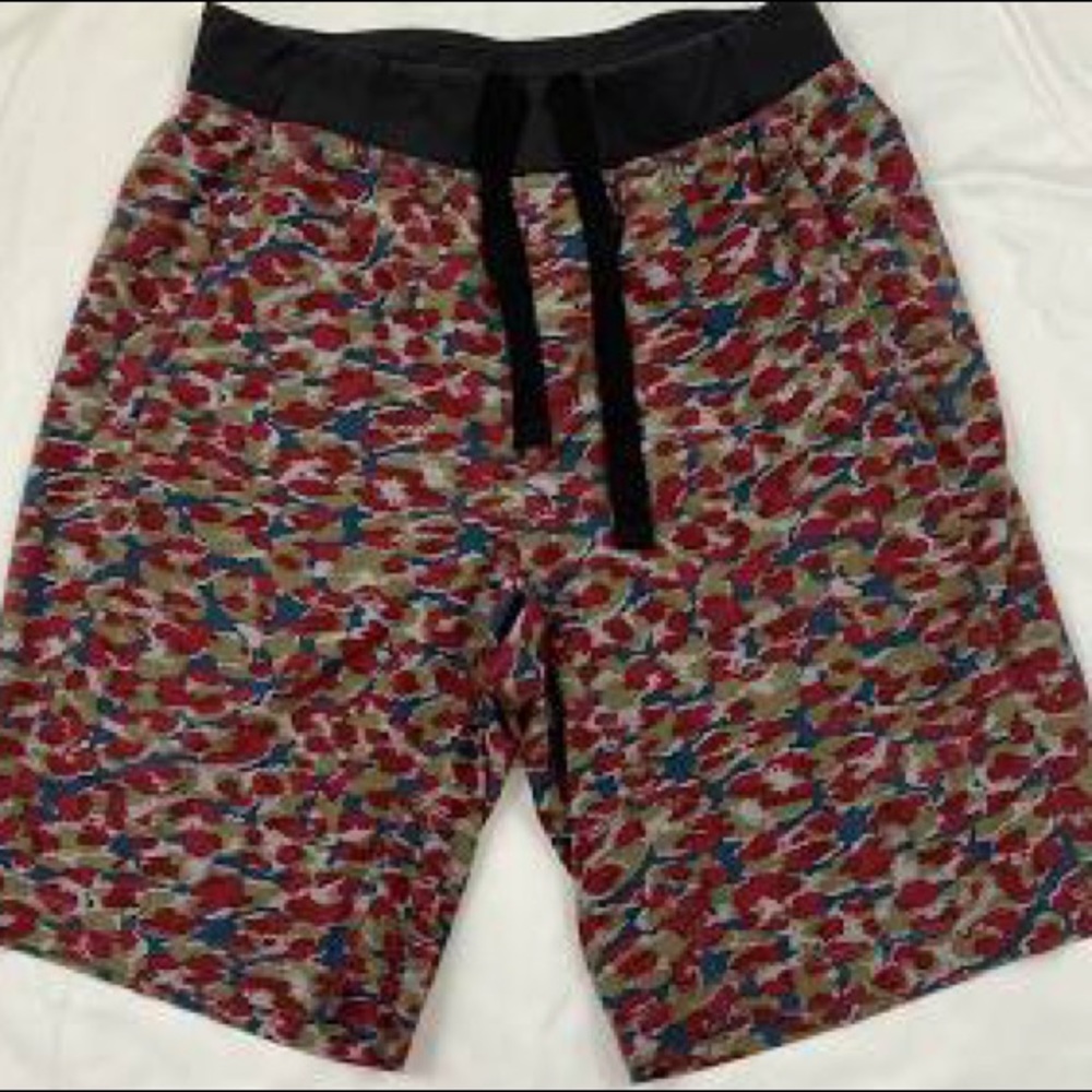 Lululemon Linerless Core Athletic Shorts